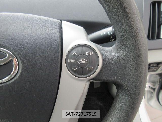 Toyota PRIUS 2013-04 6752935-20