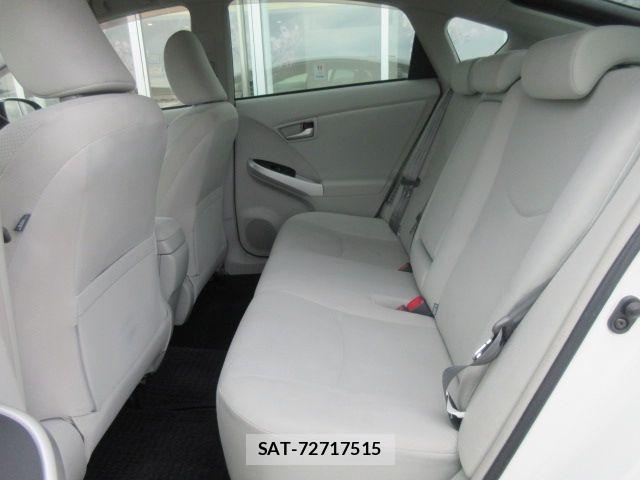 Toyota PRIUS 2013-04 6752935-6