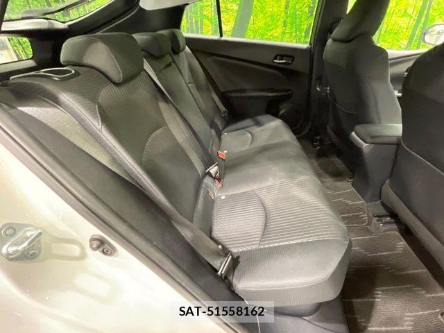 Toyota PRIUS 2016-09 6752906-9