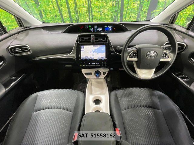 Toyota PRIUS 2016-09 6752906-3