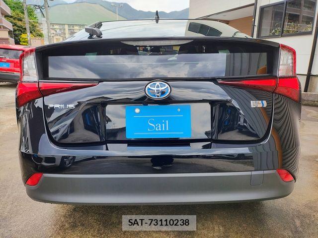 Toyota PRIUS 2020-03 6752919-18