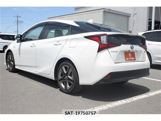 Toyota PRIUS 2020-03 6752893-9