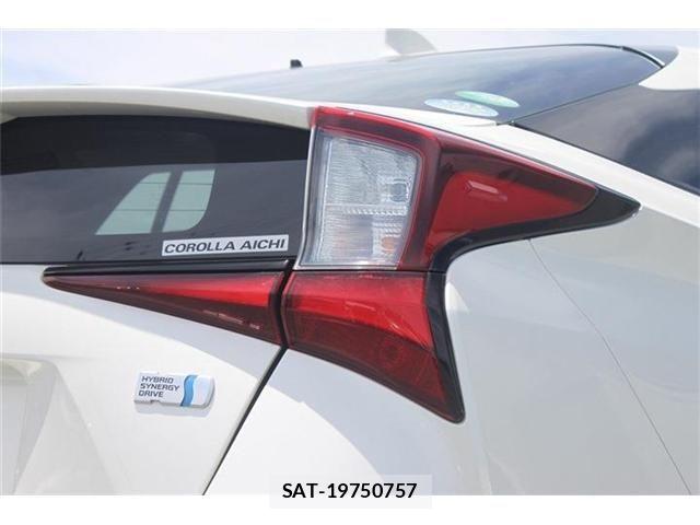 Toyota PRIUS 2020-03 6752893-12
