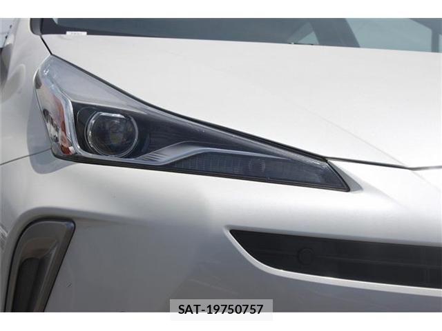 Toyota PRIUS 2020-03 6752893-4
