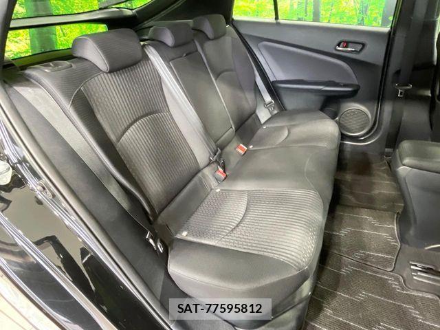 Toyota PRIUS 2018-02 6752896-8