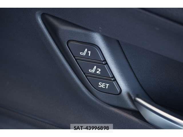 Toyota PRIUS 2023-06 6752871-11