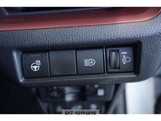 Toyota PRIUS 2023-06 6752871-18