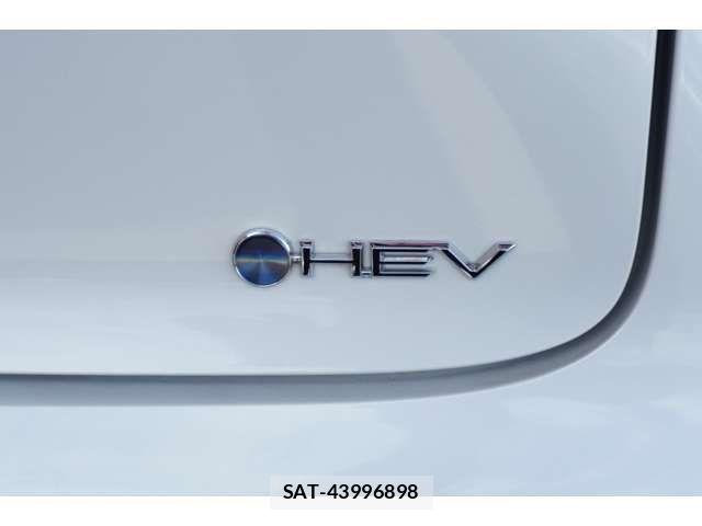 Toyota PRIUS 2023-06 6752871-7