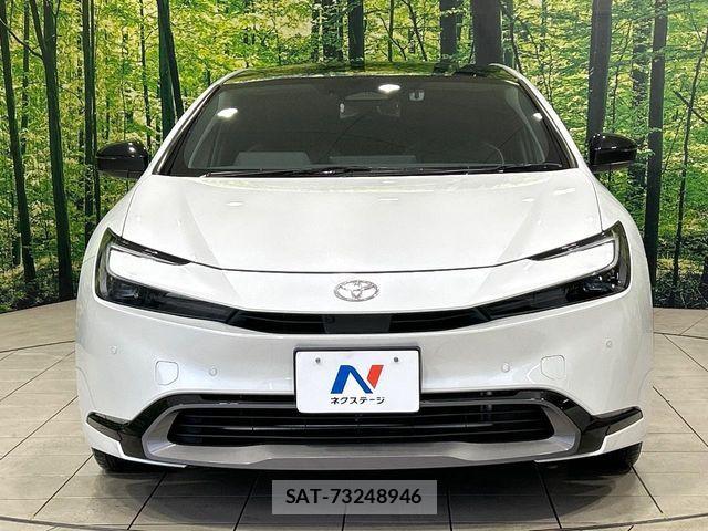 Toyota PRIUS 2023-01 6752869-14