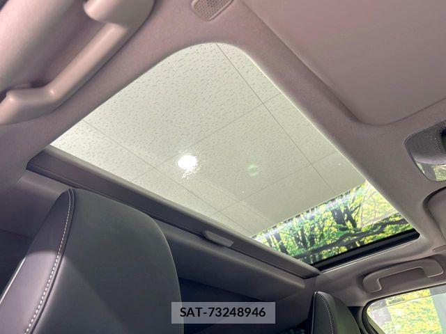 Toyota PRIUS 2023-01 6752869-2