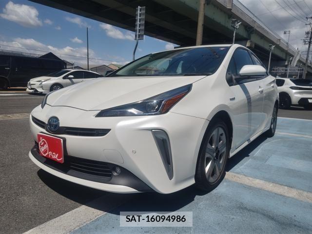Toyota PRIUS 2020-06 6752885-2
