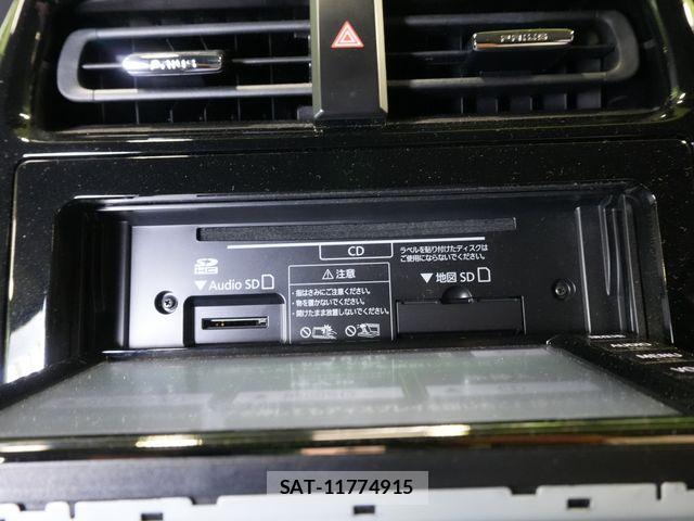 Toyota PRIUS 2020-03 6752898-11