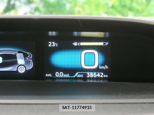 Toyota PRIUS 2020-03 6752898-15