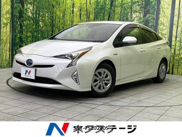 Toyota PRIUS 2016-01 6752907-0