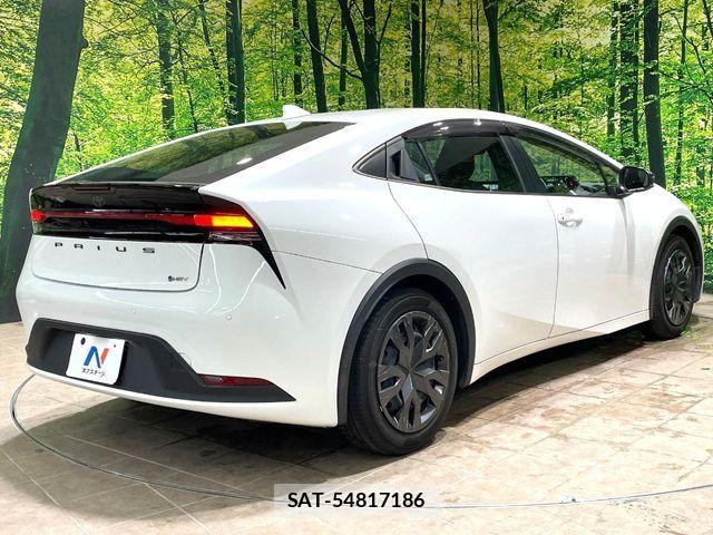 Toyota PRIUS 2023-03 6752883-16