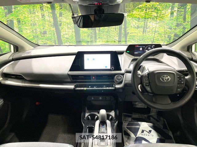 Toyota PRIUS 2023-03 6752883-1