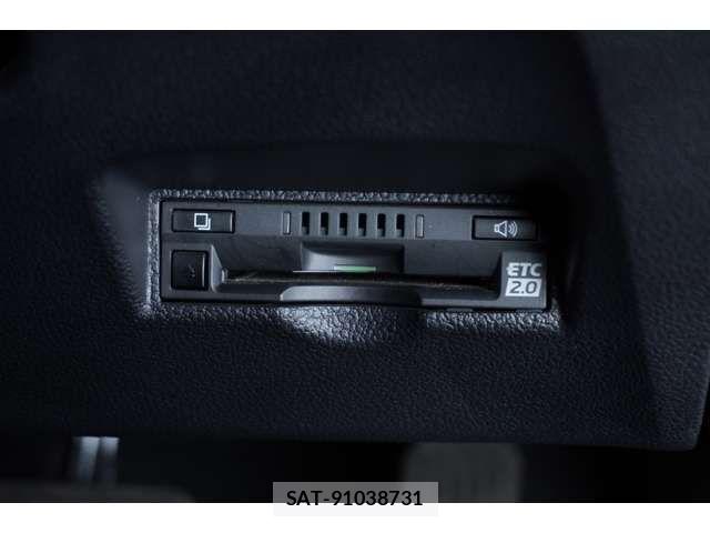 Toyota PRIUS 2016-11 6752894-14