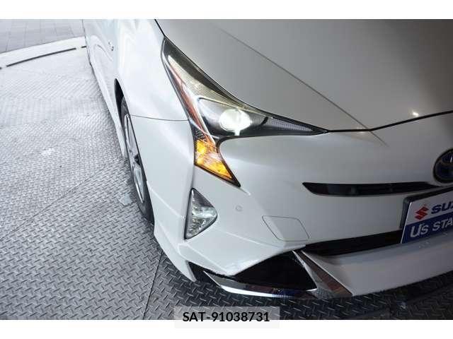 Toyota PRIUS 2016-11 6752894-29
