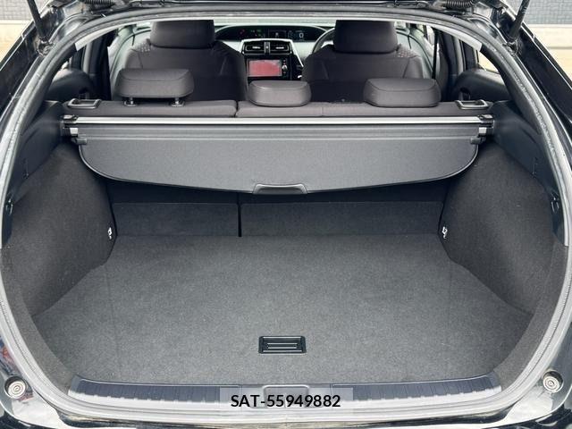Toyota PRIUS 2017-03 6791414-12