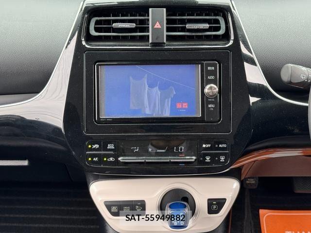 Toyota PRIUS 2017-03 6791414-19