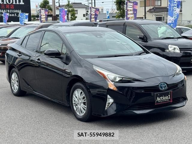 Toyota PRIUS 2017-03 6791414-6