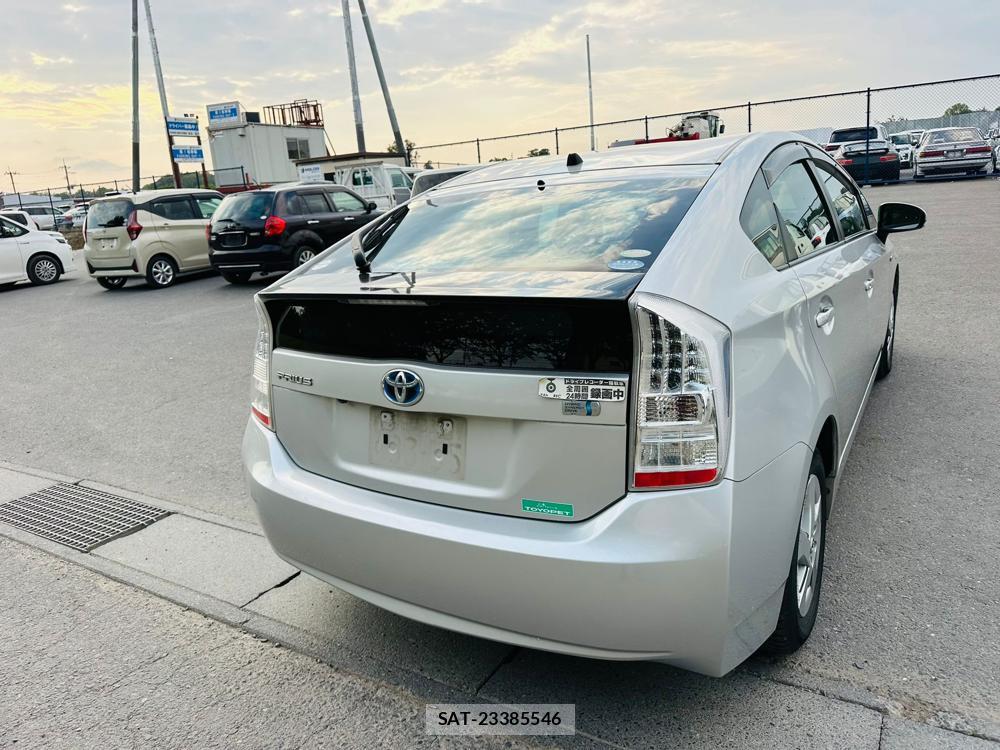 Toyota PRIUS 2010 6734646-4
