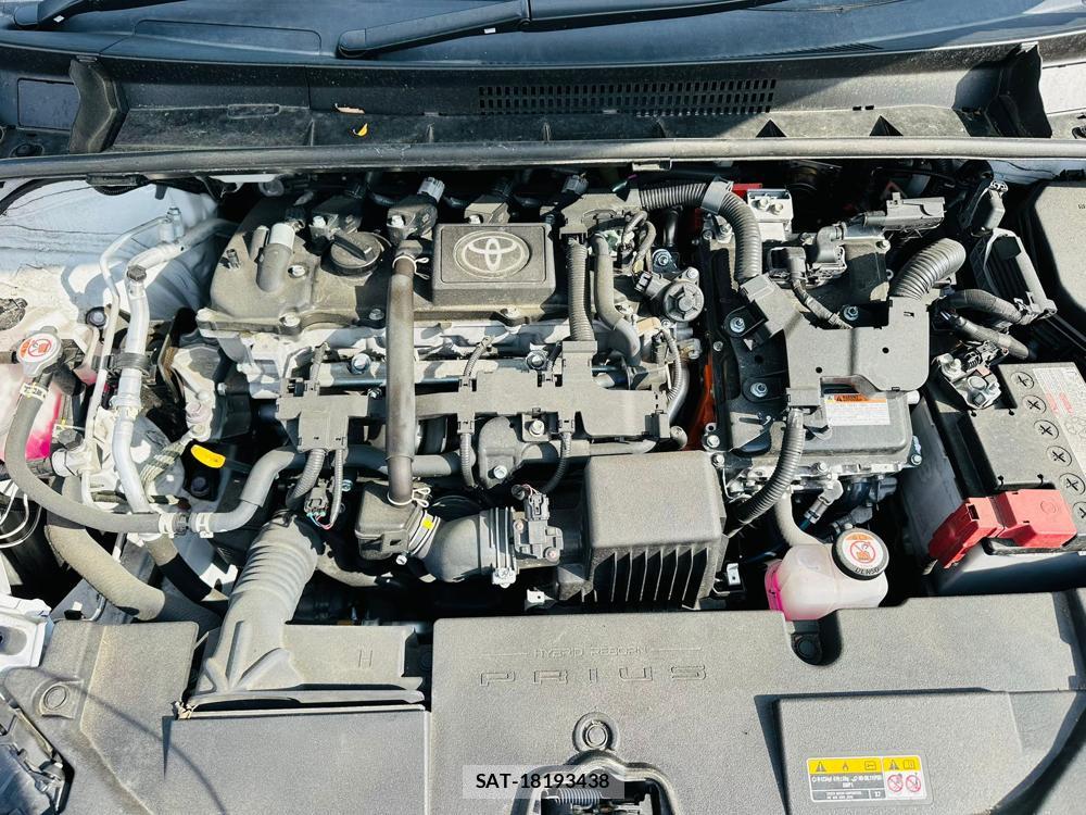 Toyota PRIUS 2023 6646574-33