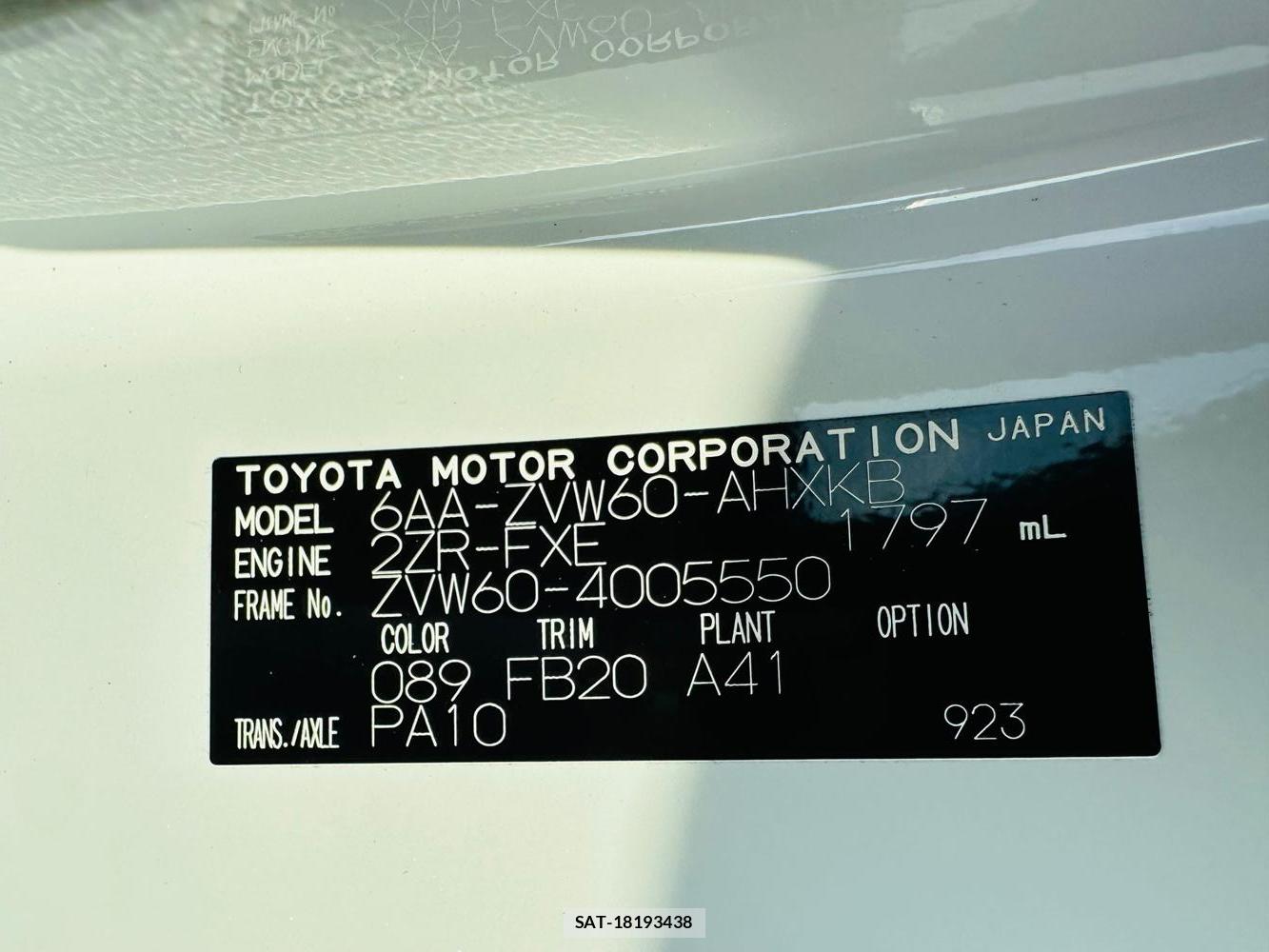 Toyota PRIUS 2023 6646574-34