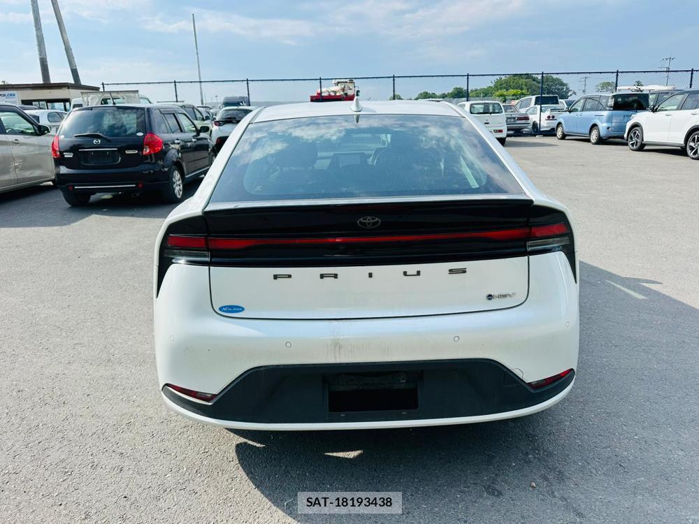 Toyota PRIUS 2023 6646574-3