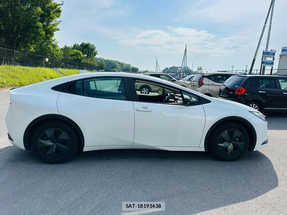 Toyota PRIUS 2023 6646574-5