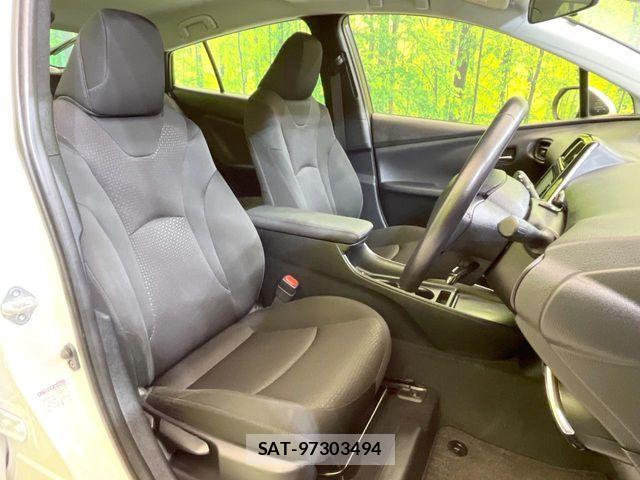 Toyota PRIUS 2020-11 6816611-7