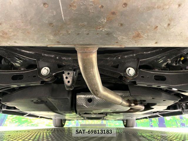Toyota PRIUS 2023-12 6816582-18
