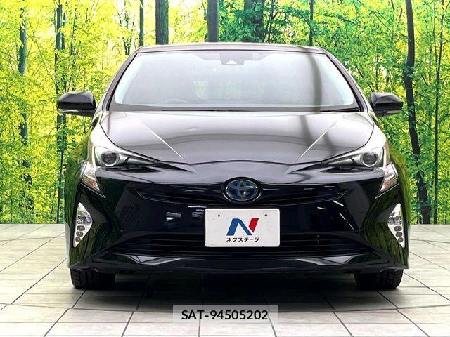 Toyota PRIUS 2016-06 6816616-13