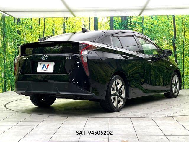 Toyota PRIUS 2016-06 6816616-16