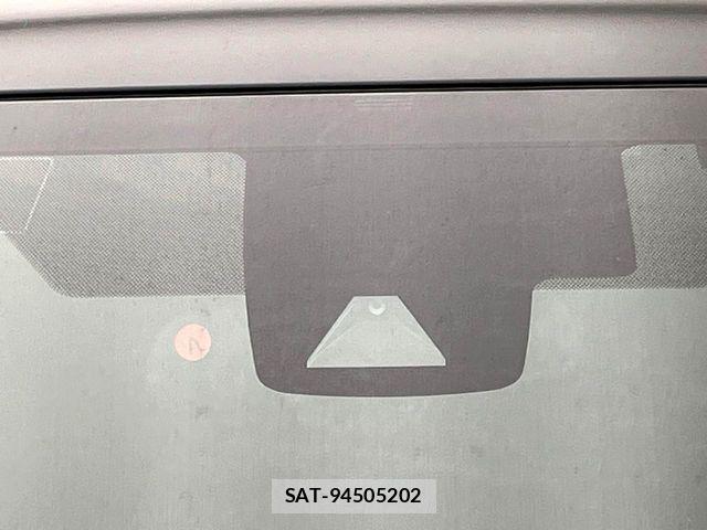 Toyota PRIUS 2016-06 6816616-2