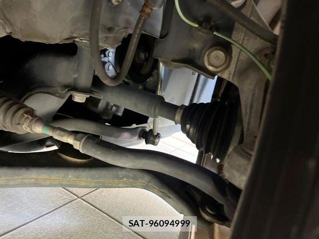 Toyota PRIUS 2013-11 6816651-19