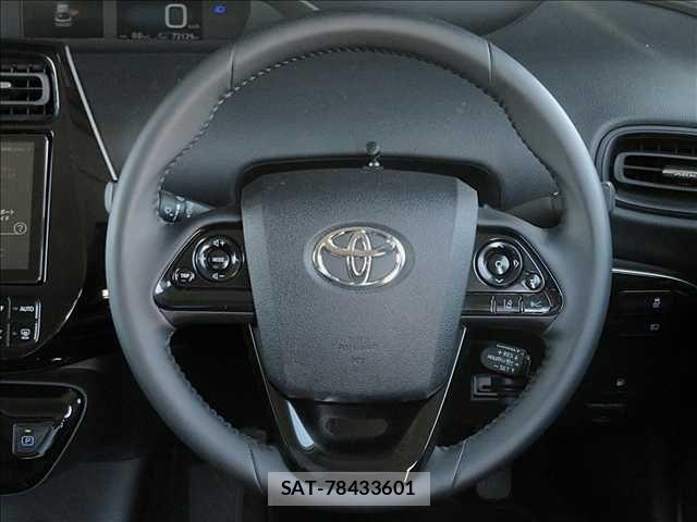 Toyota PRIUS 2019-09 6816612-9