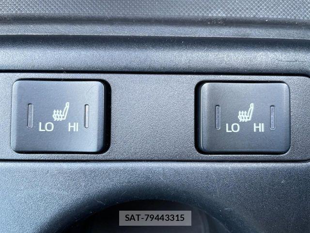Toyota PRIUS 2019-04 6816600-3