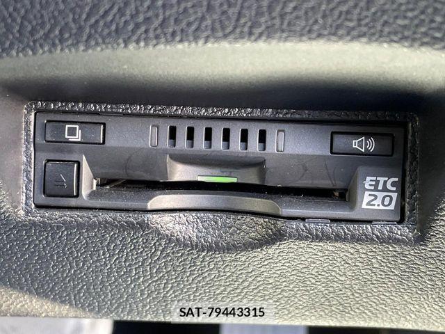 Toyota PRIUS 2019-04 6816600-5