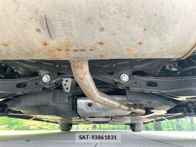 Toyota PRIUS 2024-08 6816591-18
