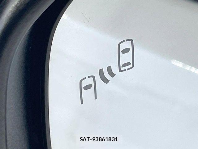 Toyota PRIUS 2024-08 6816591-6