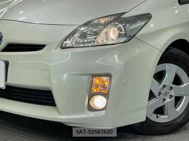 Toyota PRIUS 2010-03 6816665-11