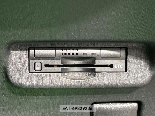 Toyota PRIUS 2013-01 6816655-5