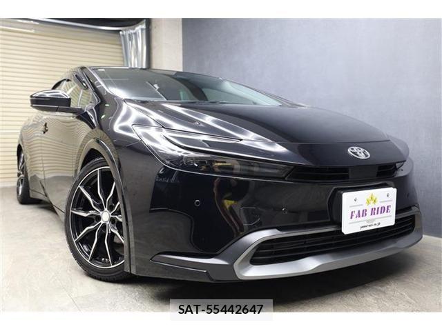 Toyota PRIUS 2023-02 6816590-3