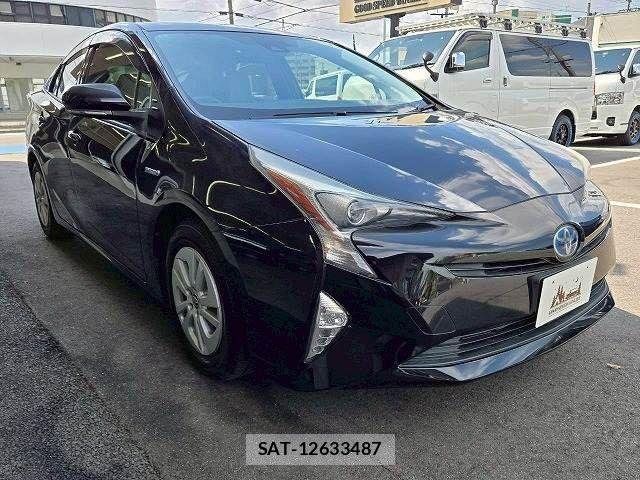 Toyota PRIUS 2016-01 6816604-15