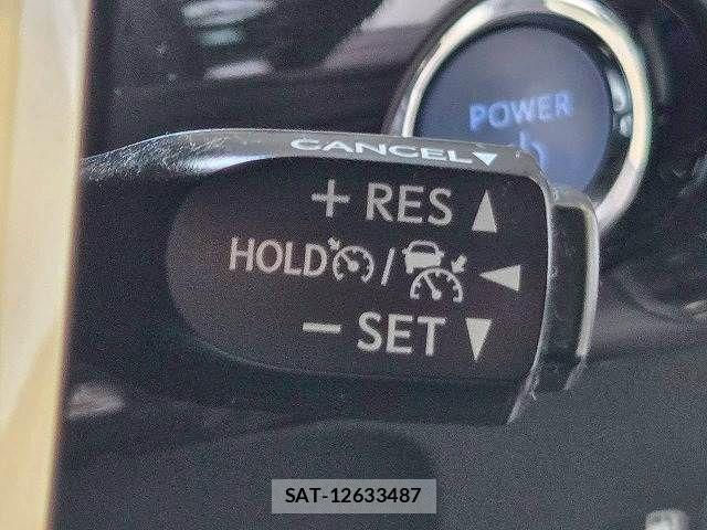 Toyota PRIUS 2016-01 6816604-4