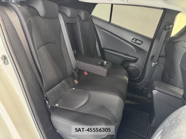 Toyota PRIUS 2017-03 6816625-9