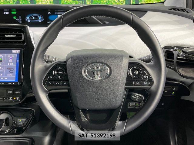 Toyota PRIUS 2019-12 6816603-10