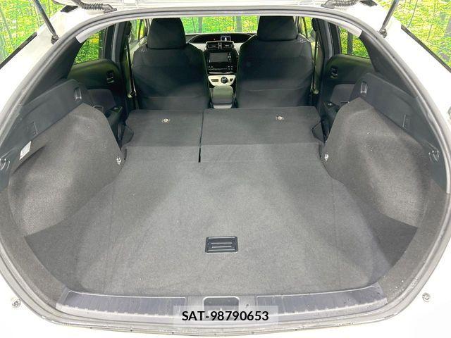 Toyota PRIUS 2017-12 6816610-9