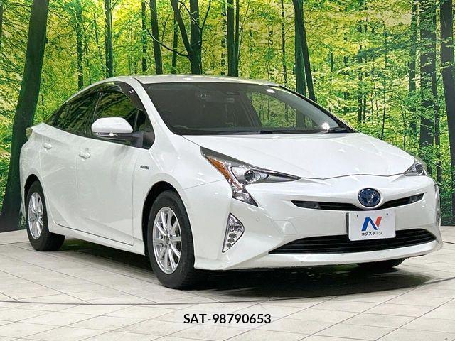 Toyota PRIUS 2017-12 6816610-15